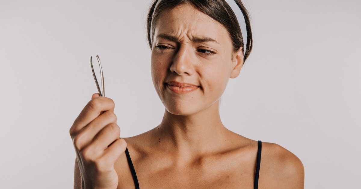 Top and Good Tweezers for Plucking